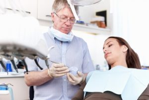 why does wisdom tooth pain come and go check