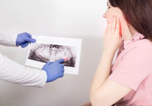 why does wisdom tooth pain come and go consult